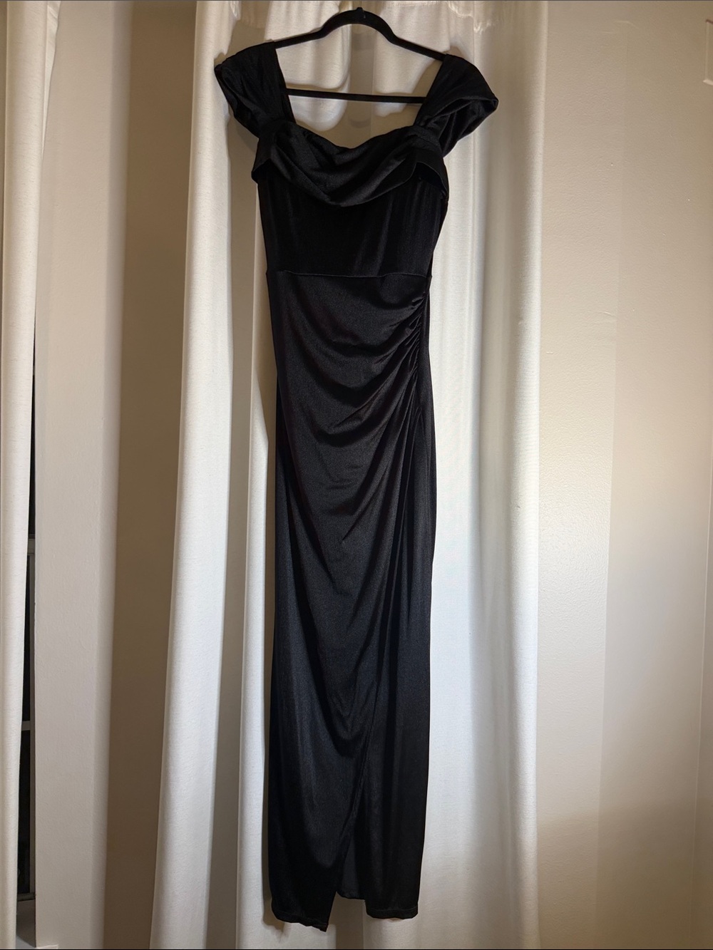 Classic Black Off-Shoulder Maxi Dress with Draped Detail